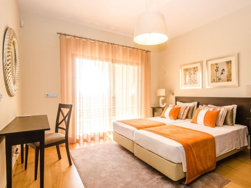 Amendoeira_Hotel_Bedroom