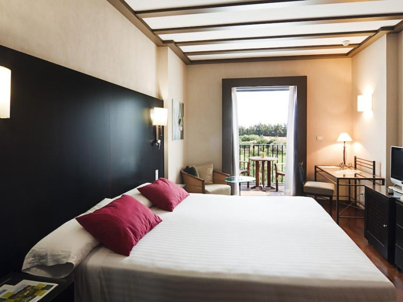 Hotel Isla Canela Bedroom