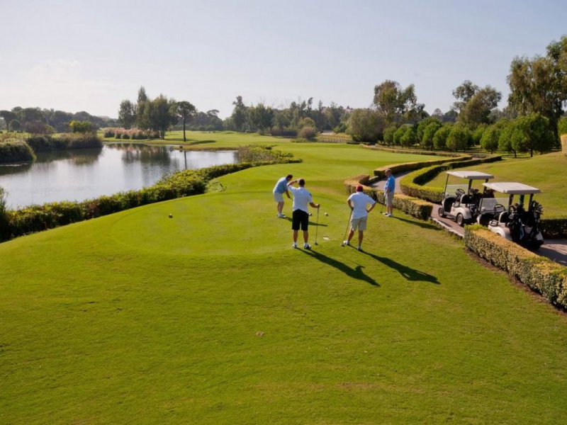 Sultan_Golf_Course_3.jpg