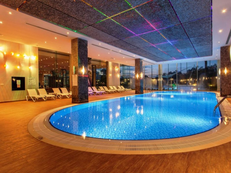 Zeynep_Hotel_Indoor_Pool.jpg